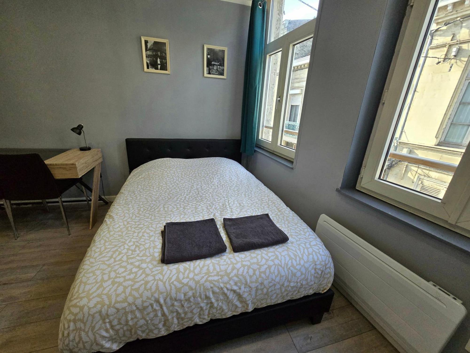 Appartement Hypercentre 301 +Wifi+Independant+ Cuisine Toilette Salle De Bain Privative Valenciennes Buitenkant foto