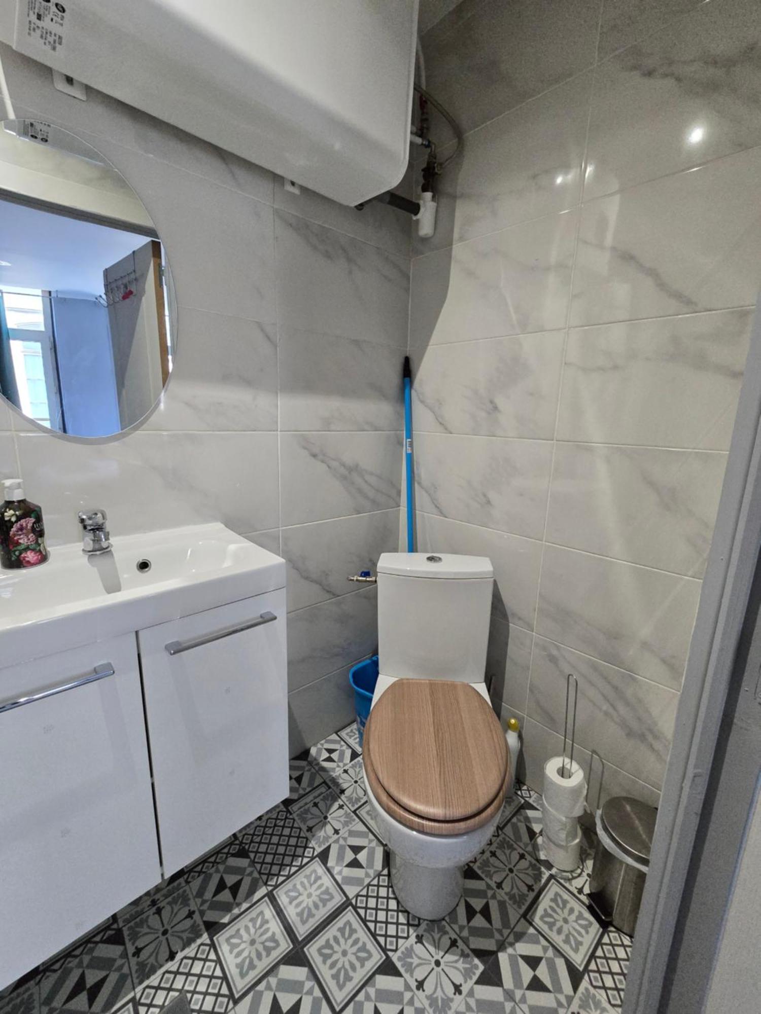 Appartement Hypercentre 301 +Wifi+Independant+ Cuisine Toilette Salle De Bain Privative Valenciennes Buitenkant foto