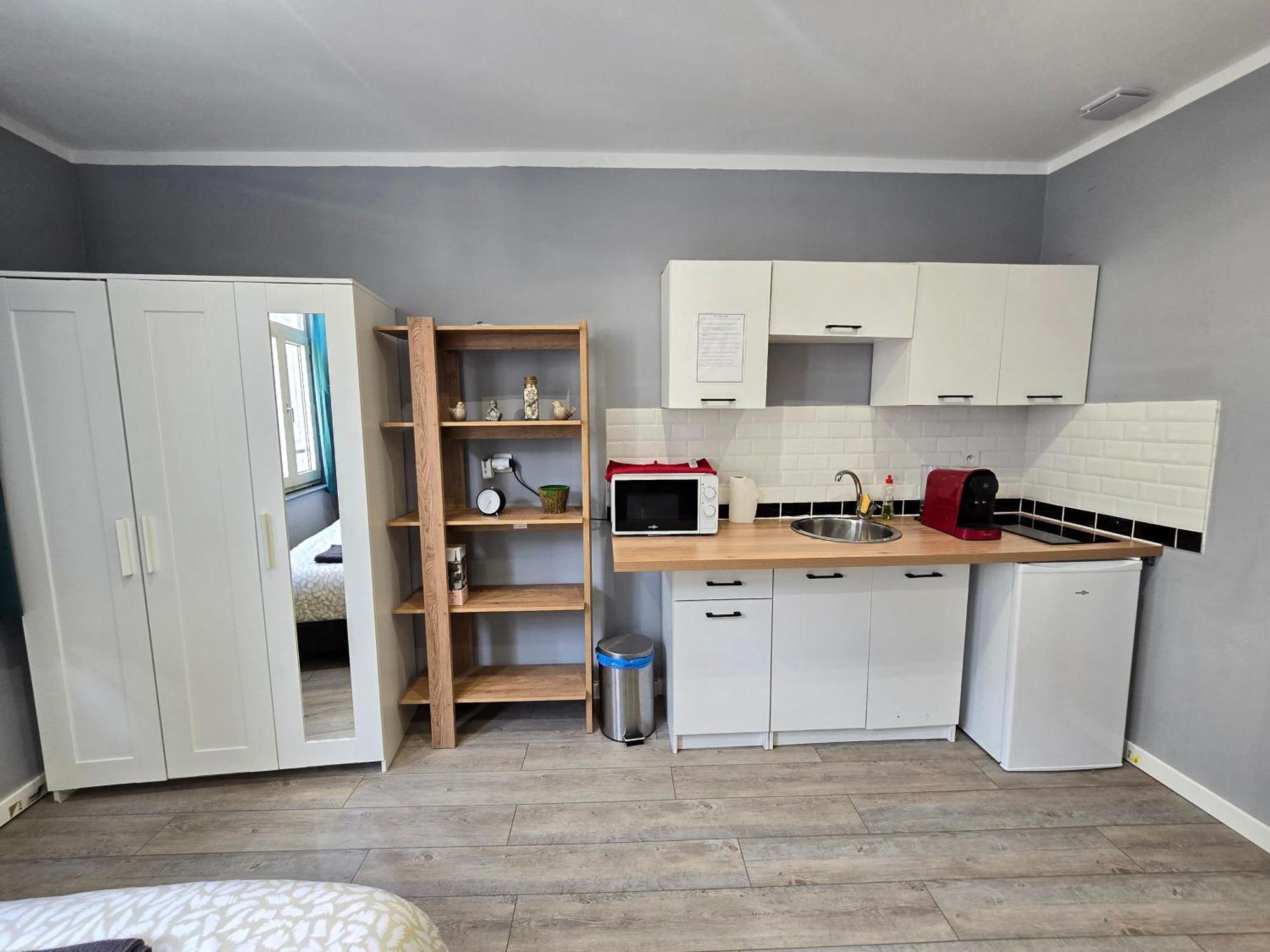 Appartement Hypercentre 301 +Wifi+Independant+ Cuisine Toilette Salle De Bain Privative Valenciennes Buitenkant foto